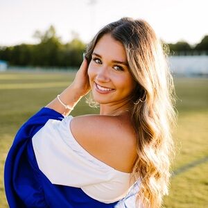 Meet your Posher, Raegan